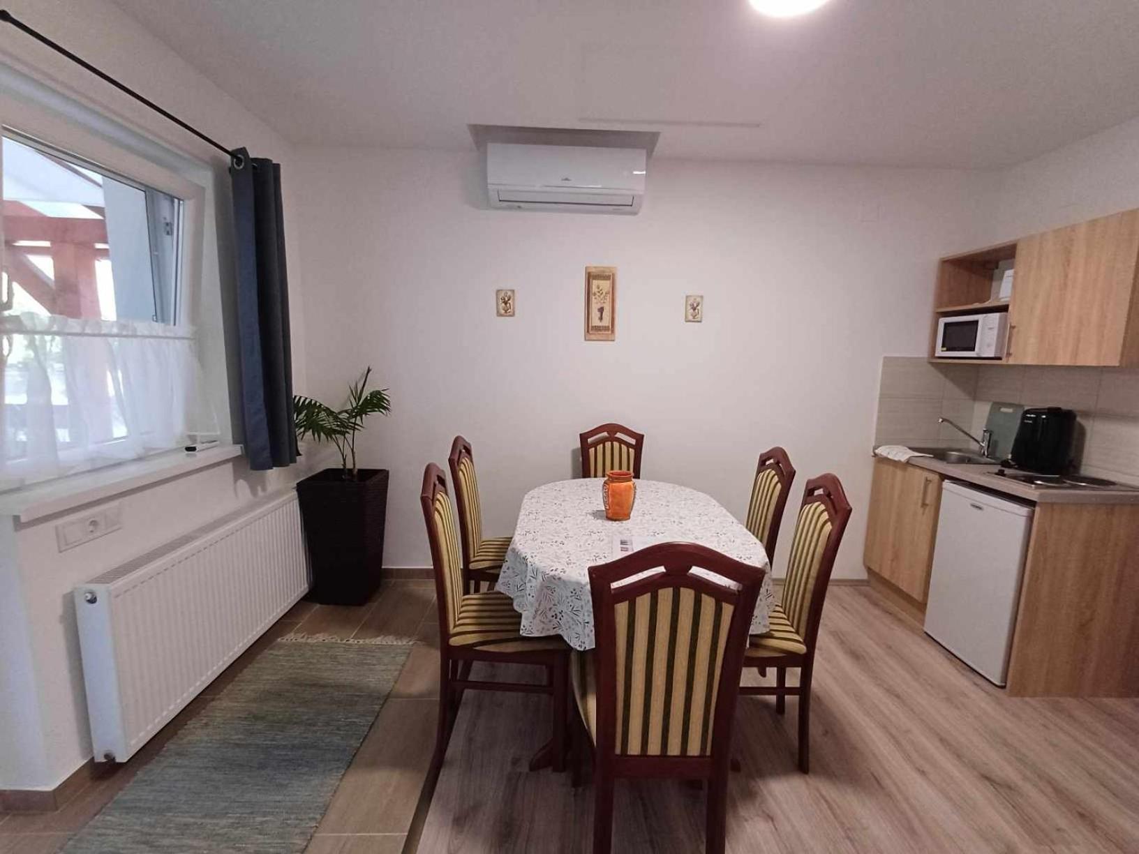 Mini Zoo Apartman 瑙吉考尼饶 外观 照片
